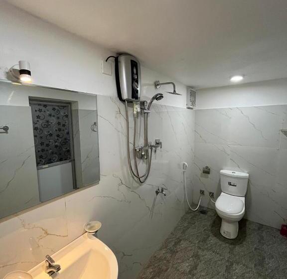 فندق Coastal Breeze