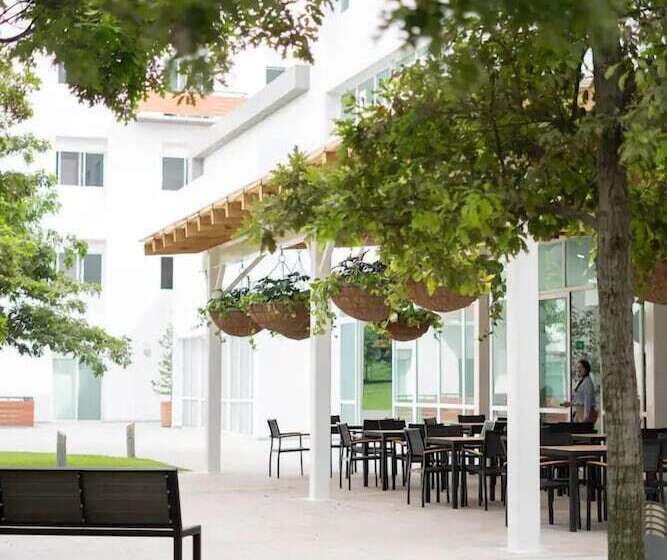 فندق Core Suites