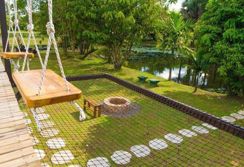 هتل Glamping Villas Del Llano