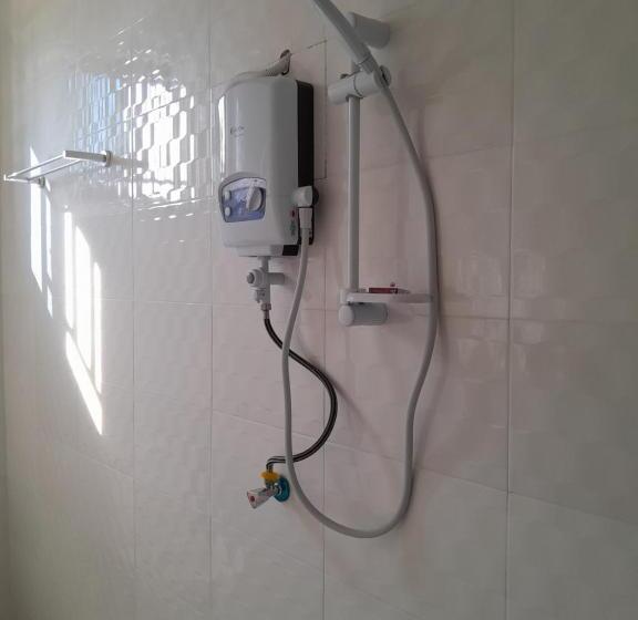 בית מלון כפרי Gustina Zuzu Village Lodge