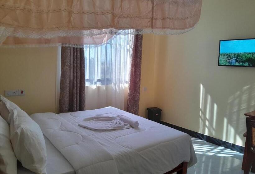 בית מלון כפרי Gustina Zuzu Village Lodge