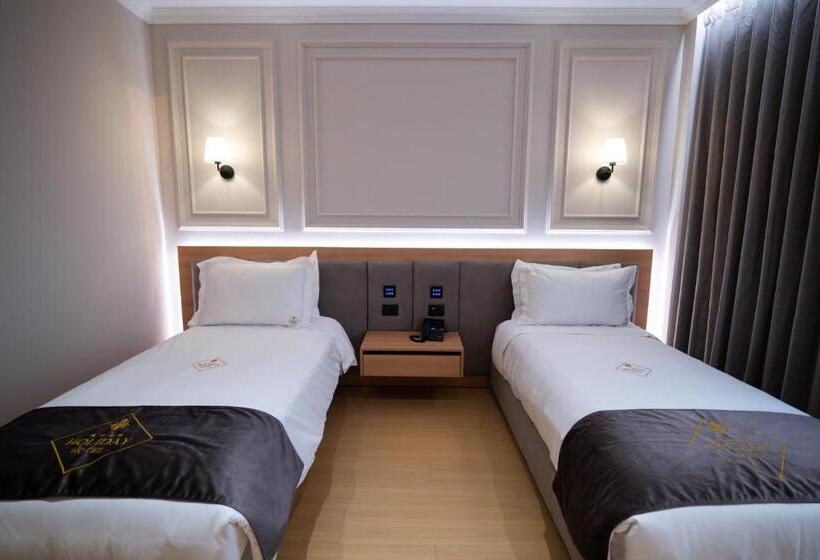 בית מלון כפרי Holiday