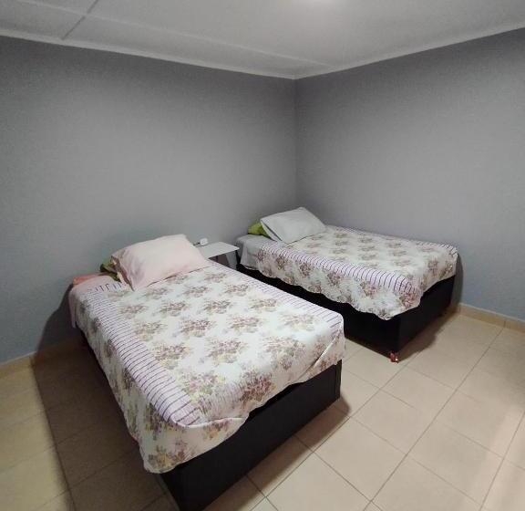 酒店 Hostal Calama