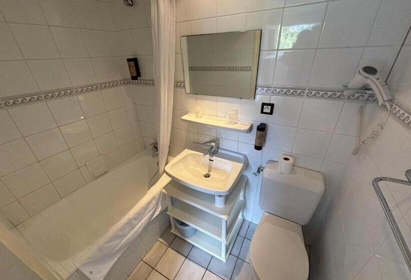 Отель Le Taillon