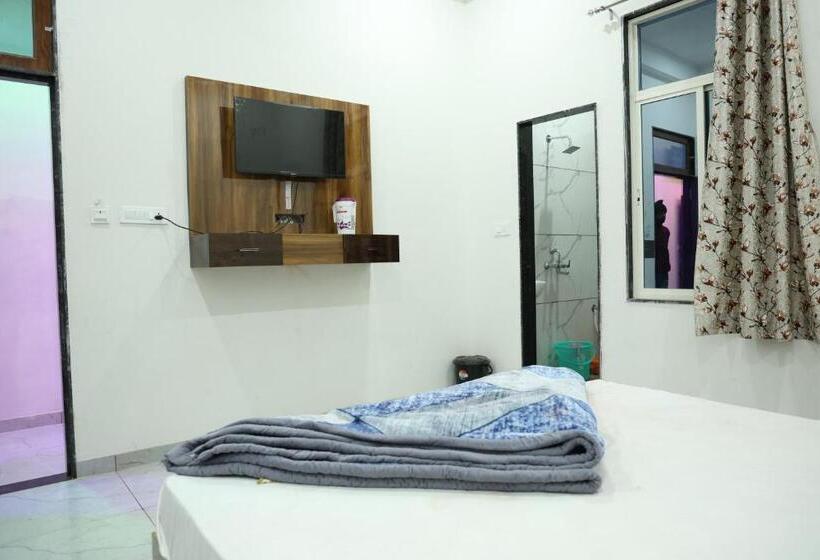 Hotel Maa Bhagwati Khatu Shyam Ji Sikar