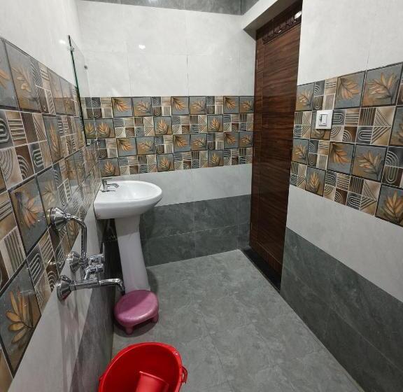 酒店 Maha Roopa Palace