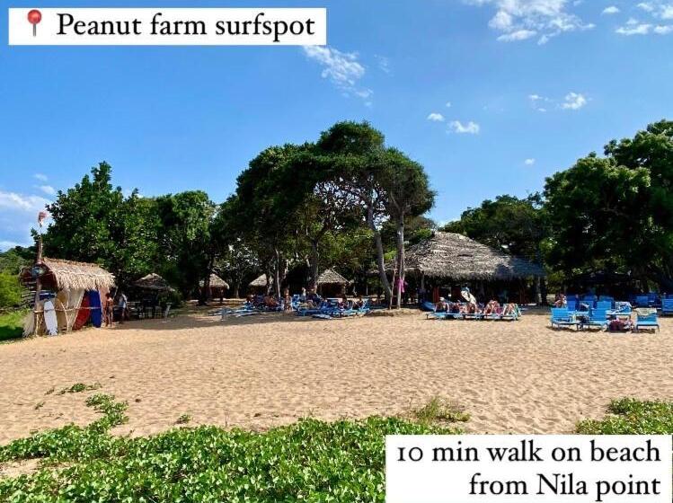 酒店 Nila Point Cabana Cottage