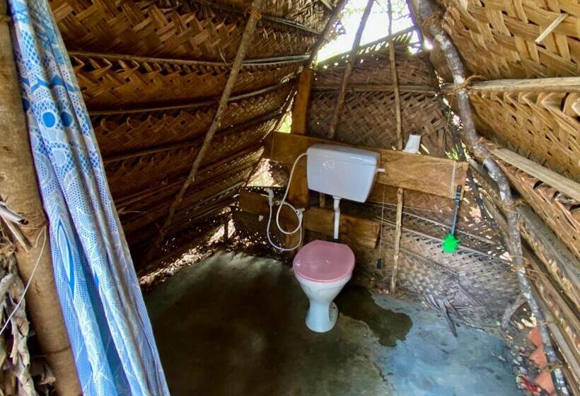 酒店 Nila Point Cabana Cottage