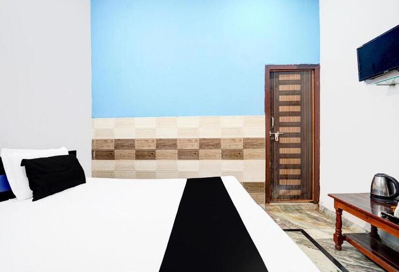 ホテル O C. P Palace