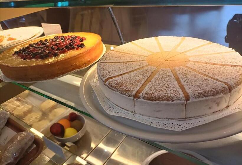 ホテル Passo Del Lupo