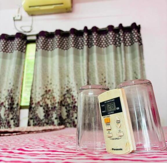 酒店 Royal Villa Resort