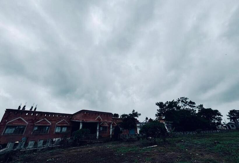 酒店 Royal Villa Resort