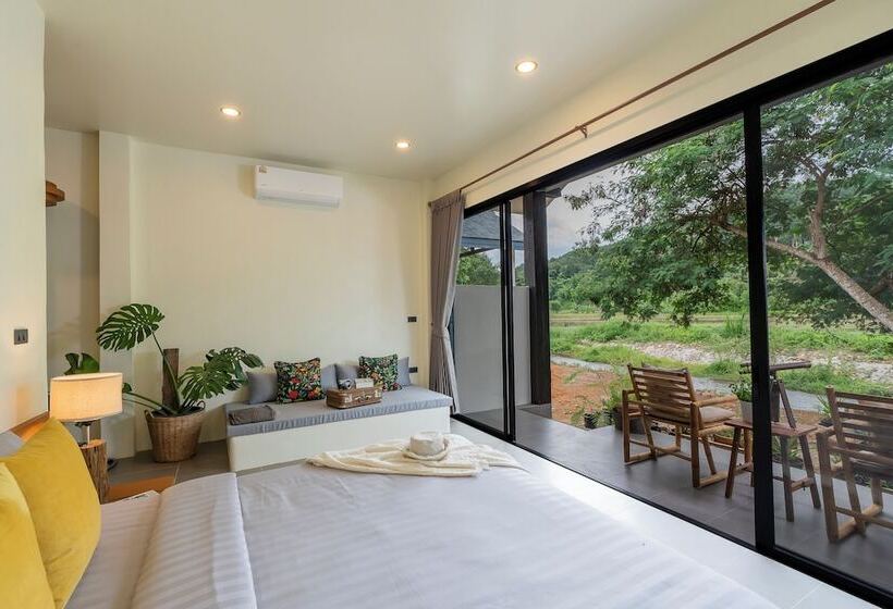 Отель Sirin Farm Chiang Rai