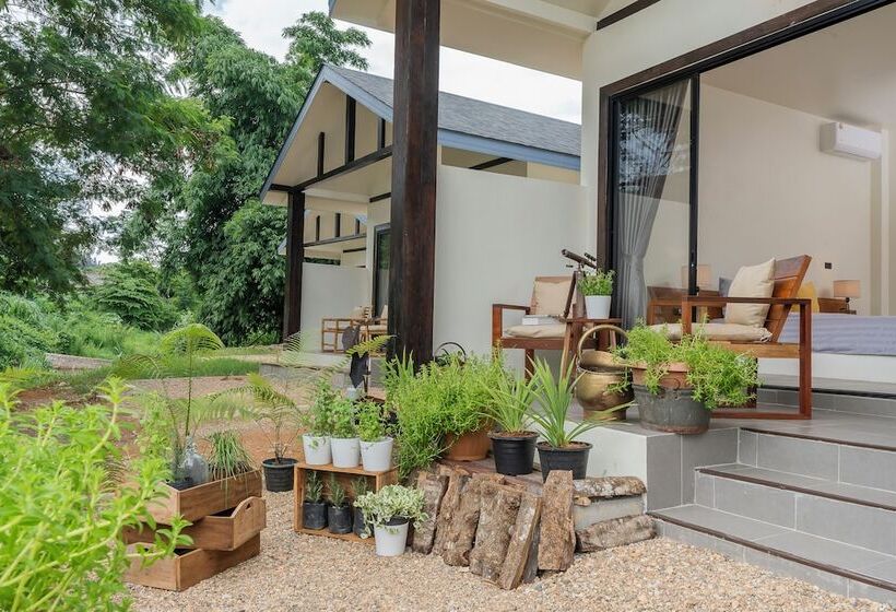 Отель Sirin Farm Chiang Rai