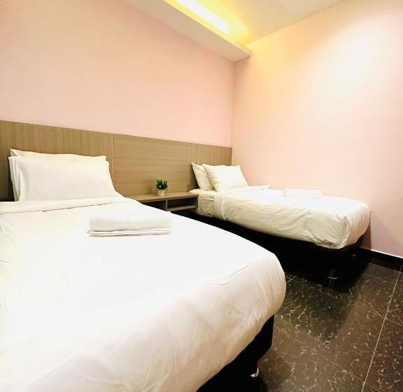 Hotel Swing & Pillows   Rawang Selangor Formerly Known As Sakura Tree