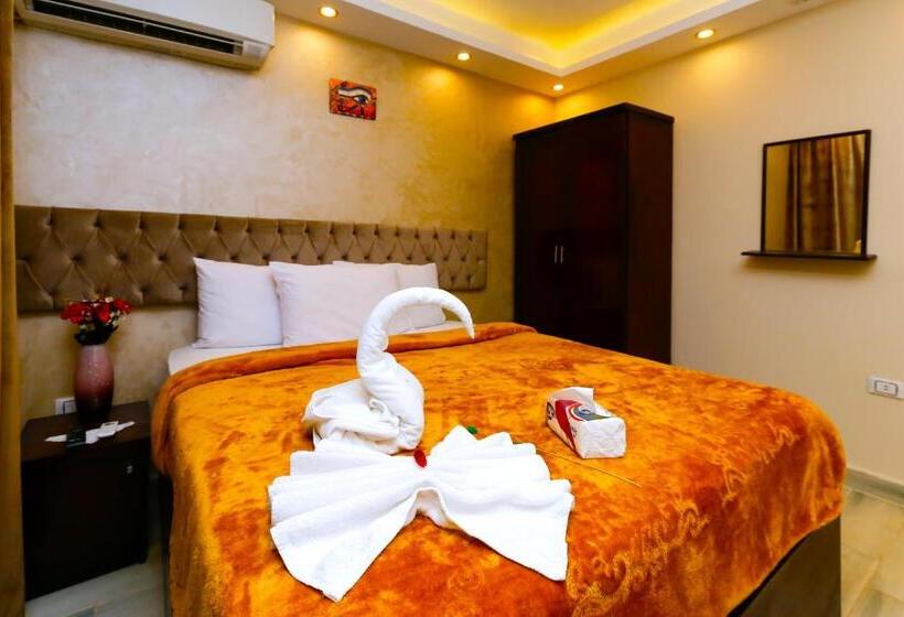 هتل Venus Guest House