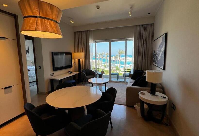 Marassi, Luxury Suite In Address Beach Resort! Service Apartment