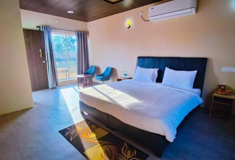 Nature S Sprout Kulamama Resort Pench