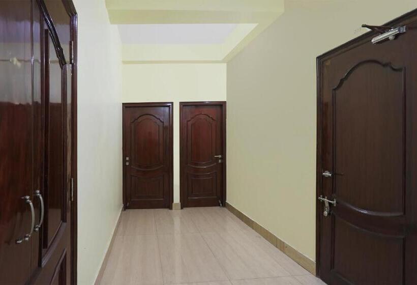 Super Hotel O R B Palace