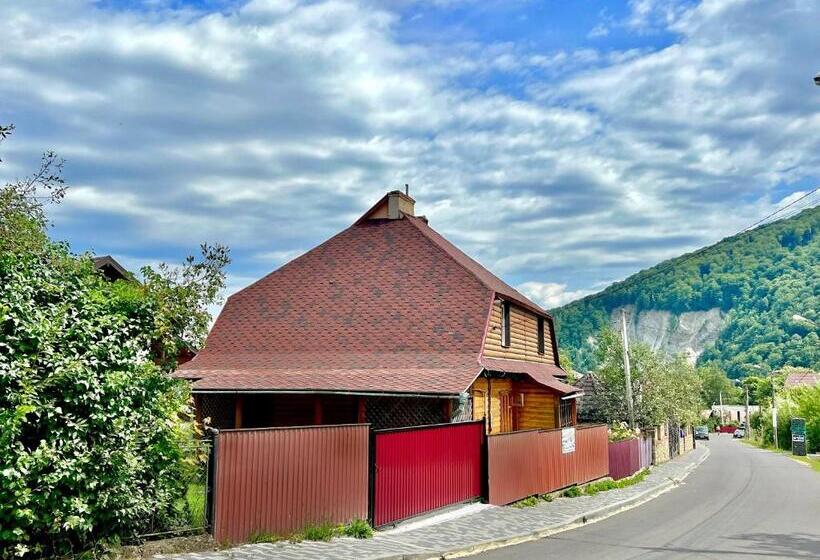 펜션 хатинка