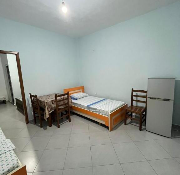 פנסיון Apartaments Martini   Borsh