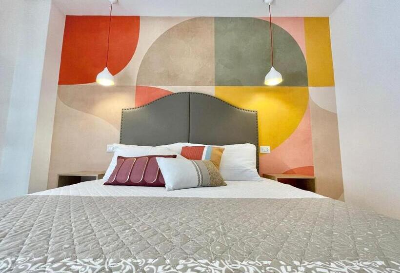 פנסיון Barirooms   Murat Suites