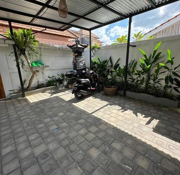 펜션 Black Pillow Villa