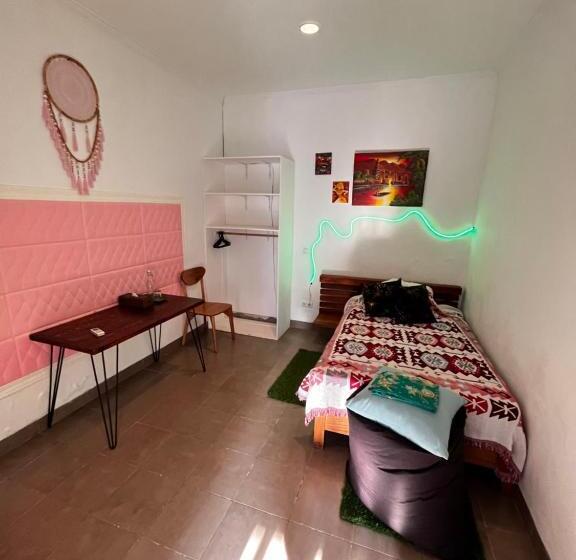 펜션 Black Pillow Villa