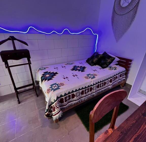 펜션 Black Pillow Villa