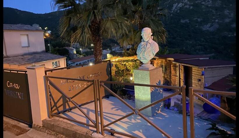 פנסיון Casa Versini