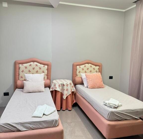 פנסיון Domus Parthenope