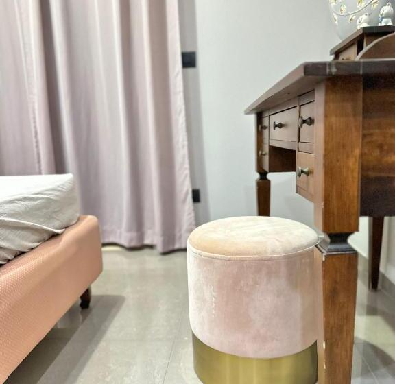 פנסיון Domus Parthenope