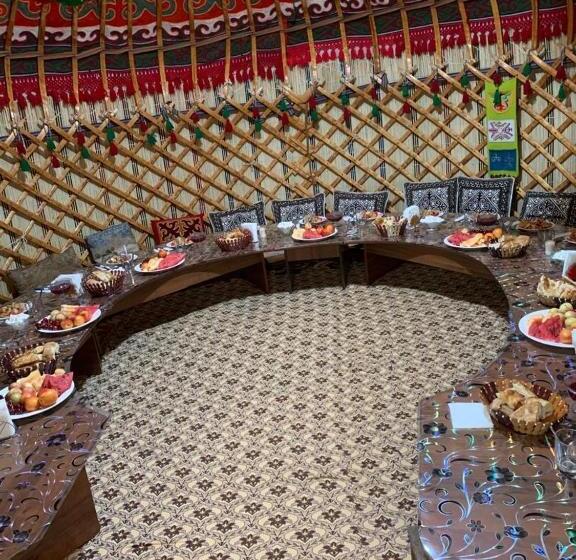 پانسیون Guesthouse Klara