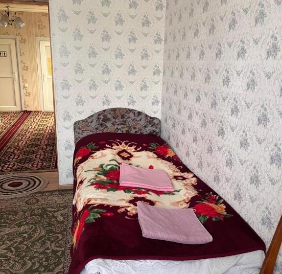 پانسیون Guesthouse Klara