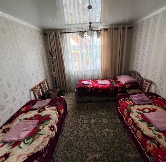 پانسیون Guesthouse Klara