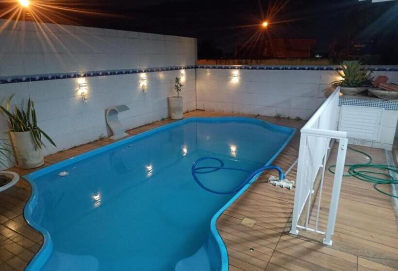 פנסיון Hospedagem Com Espaço Para Festa