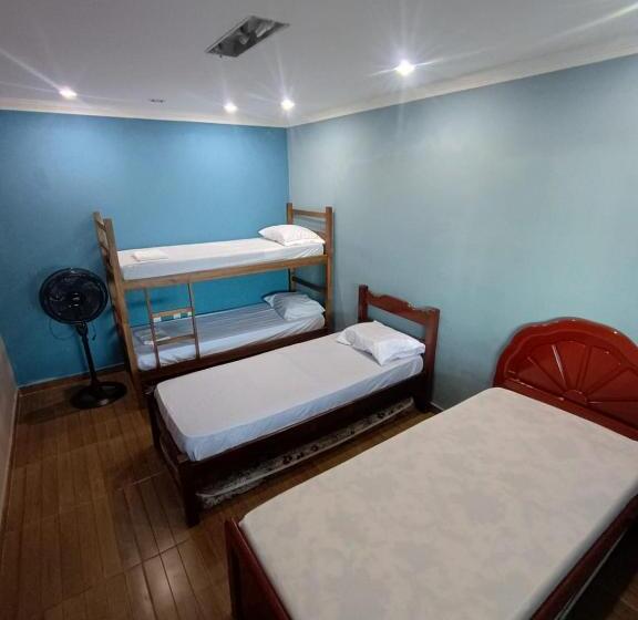 פנסיון Hospedagem Com Espaço Para Festa