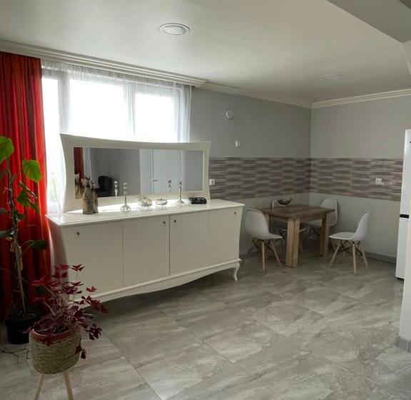 پانسیون House