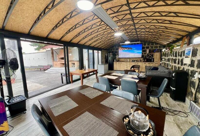 بنسيون Rancho On Sevan Beach By Hv