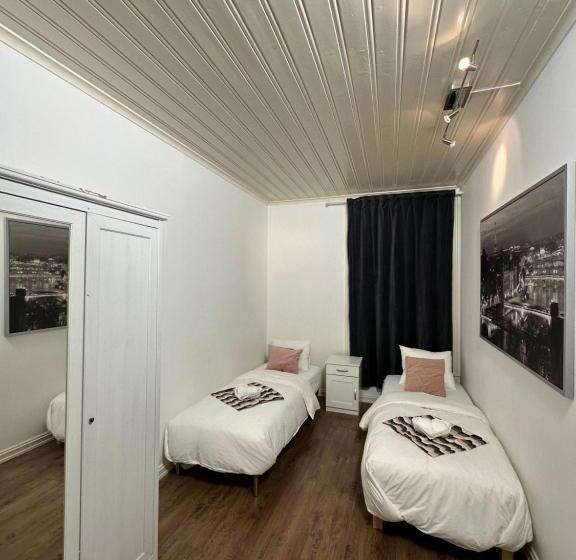 פנסיון The Golden Phoenix