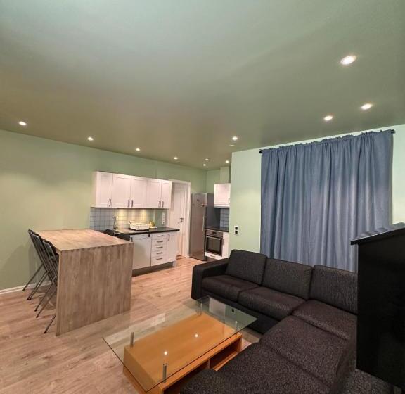 פנסיון The Golden Phoenix