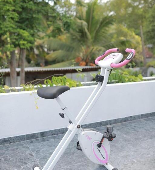 ペンション The One Hikkaduwa