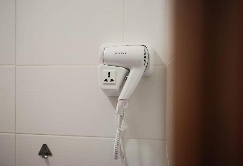 بنسيون View City Apartments