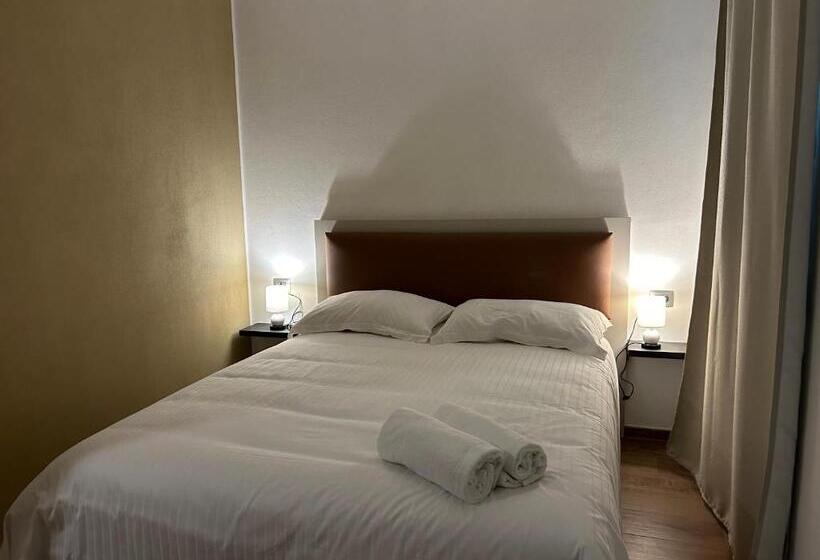 ペンション Vin Dell Olmo