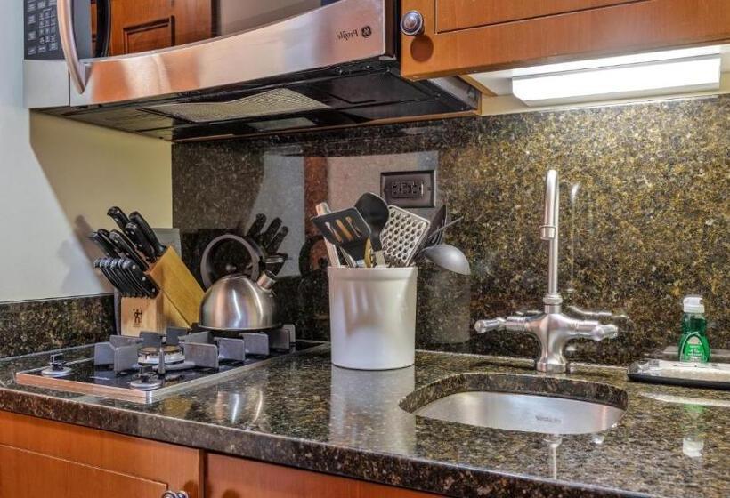 استراحتگاه 1216 The Lodge At Spruce Peak Ski In Ski Out Studio Spruce Peak Village Views 2nd Floor