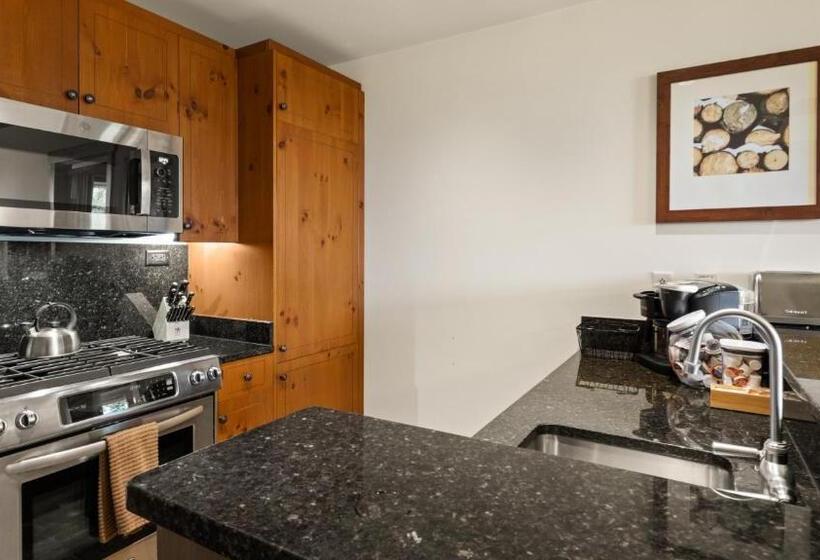 استراحتگاه 1310a 2bdrm Let It Snow 3rd Floor Mountain And Spruce Peak Views