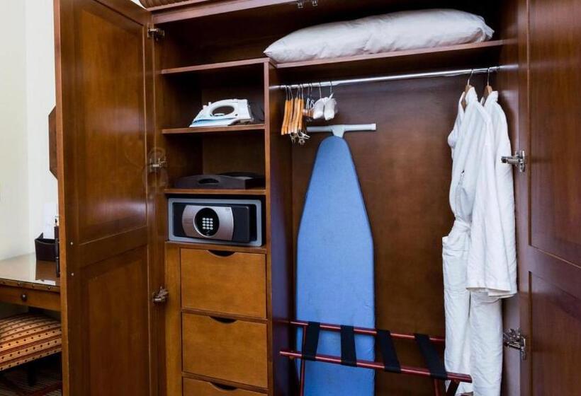 استراحتگاه 343 Studio National 3rd Floor Pool & Mountain Views