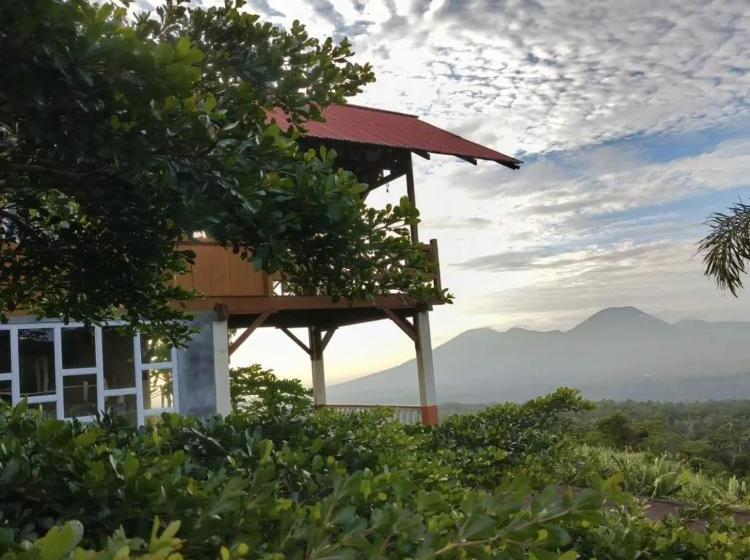 リゾートホテル Hollywood Hill Lengkoan