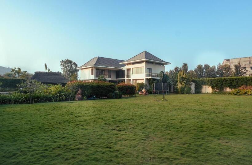 אתר נופש Oro The Estates, Nandi Hills