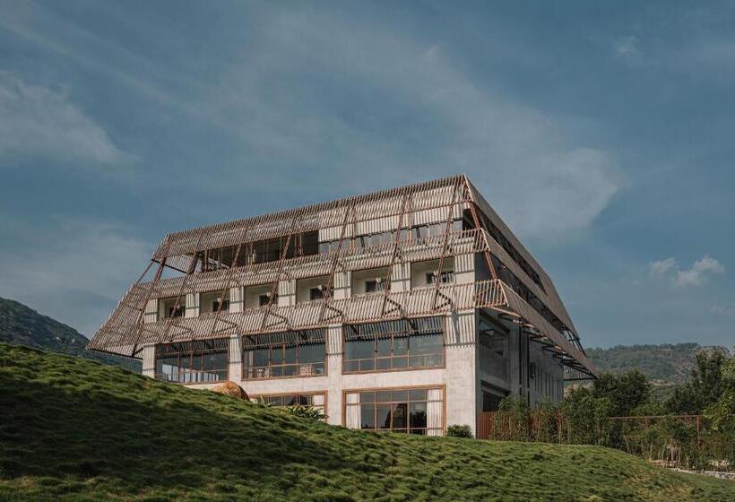 אתר נופש Oro The Estates, Nandi Hills